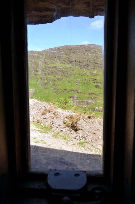Secluded Cottage Nestled In The Beara Peninsula Cill Airne Kültér fotó